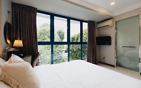 Harbour Ville Hotel